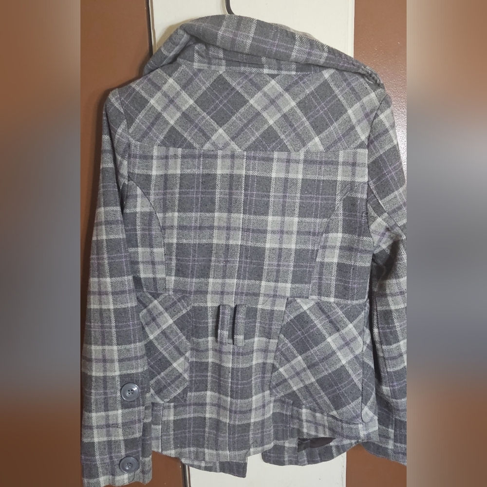 Deb Small jacket - Picture 2 of 5